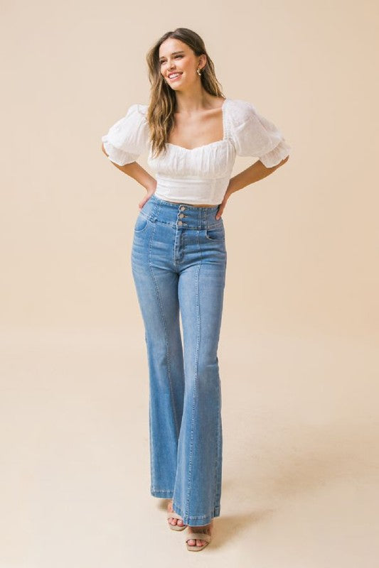 Sweetheart neckline ivory crop top