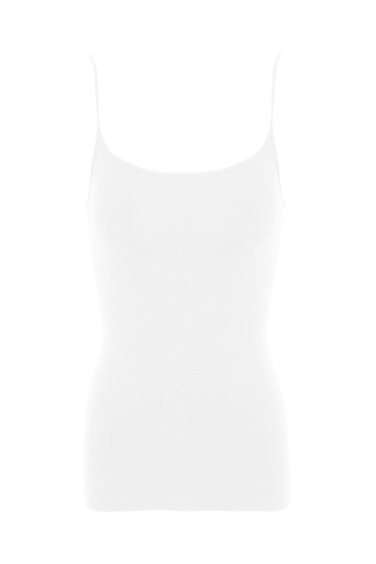 Basic seamless white top