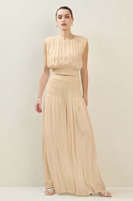 Pleated Sleeveless Top(Pre order)