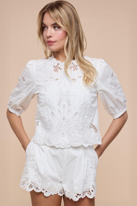 Floral Embroidered Eyelet Blouse & Shorts Set(Pre order) (01/14/26)