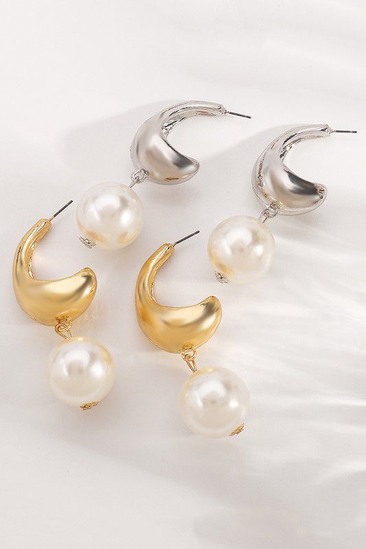 Gold Chunky Metal Pearl Dangle Earrings