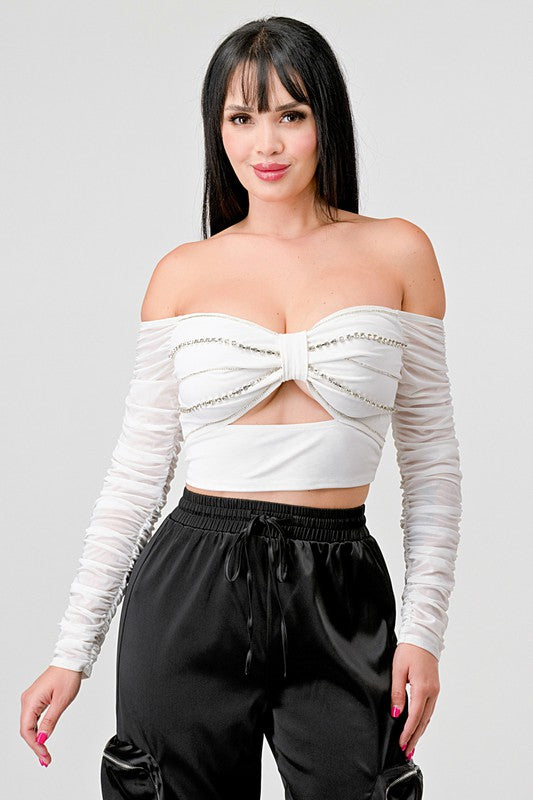 Off shoulder rhy detail off white top