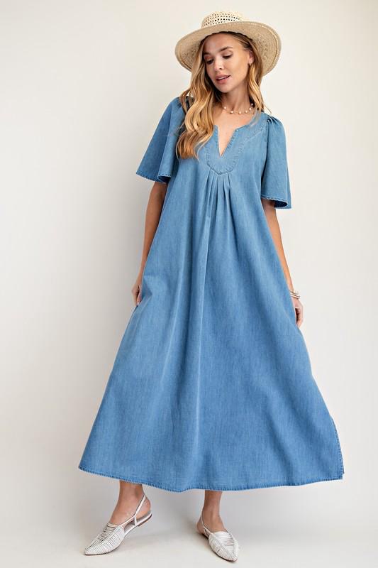 LIGHT WASHED DENIM MAXI DRESS (Preorder)