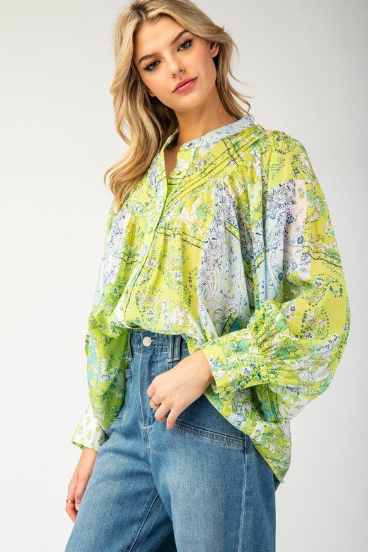 Colorful Print b/d top