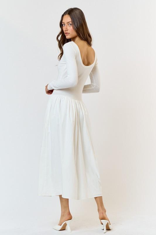 Elegant Long-Sleeve Pocket Midi Dress