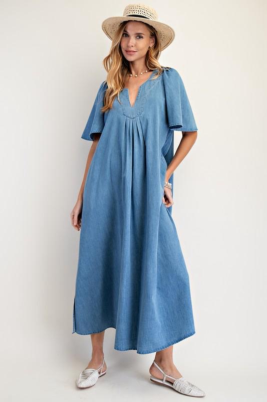 LIGHT WASHED DENIM MAXI DRESS (Preorder)