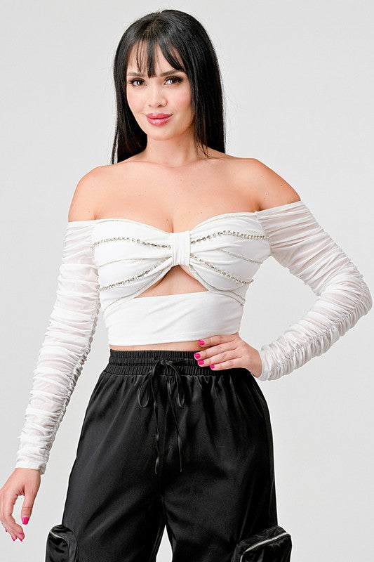 Off shoulder rhy detail off white top