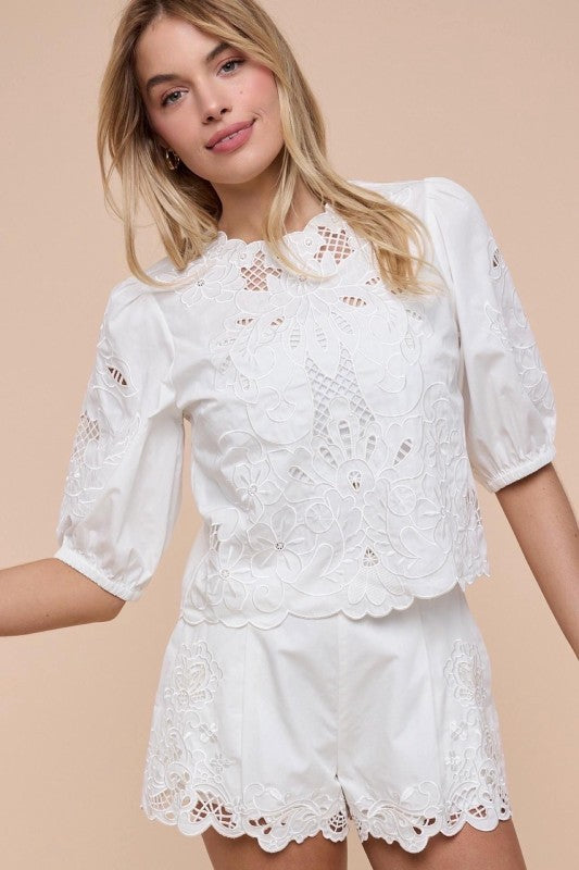 Floral Embroidered Eyelet Blouse & Shorts Set(Pre order) (01/14/26)