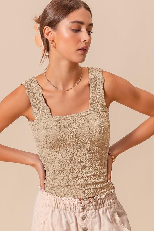 BEIGE FLORAL JACQUARD SEAMLESS TANK TOP