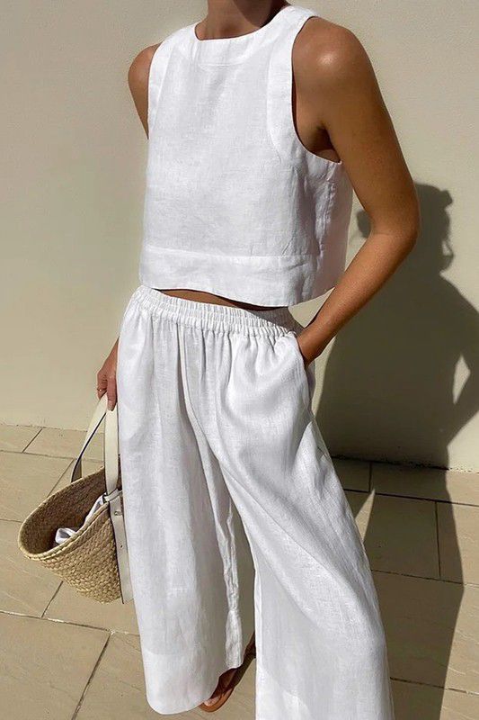 White Sleeveless Crop Top and Pants Set (Preorder)