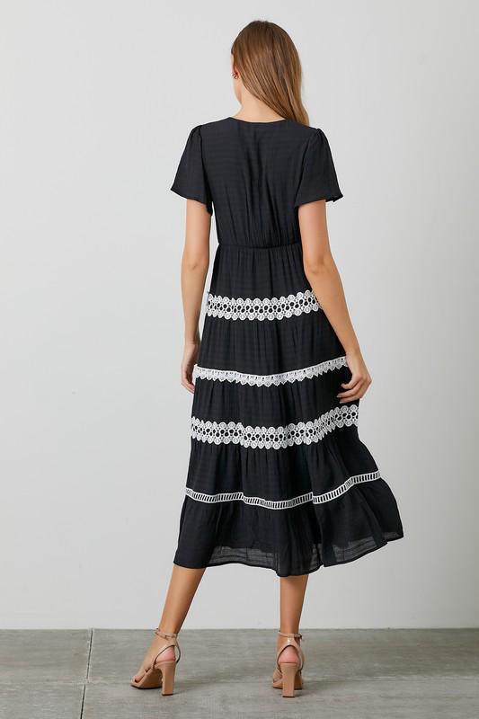 Elegant V Neck Lace Tiered Midi Dress