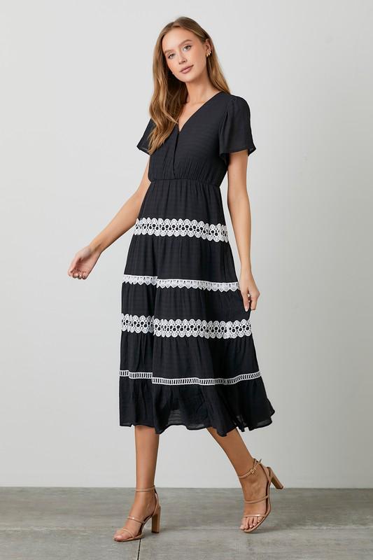 Elegant V Neck Lace Tiered Midi Dress