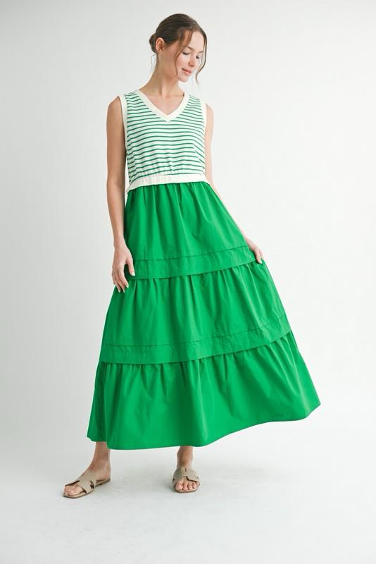 Green Sleeveless fabric mixed maxi dress (Preorder)