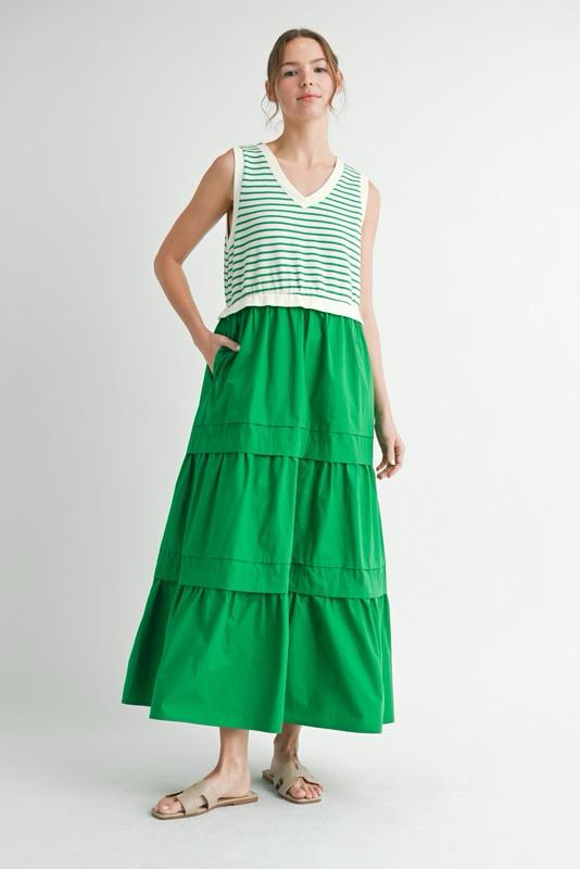 Green Sleeveless fabric mixed maxi dress (Preorder)