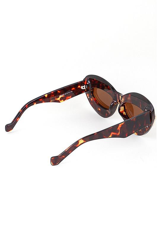 Fashion Metal Detail Sunglasses