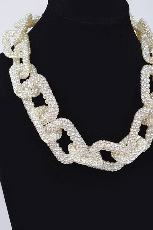 Pearl chain necklace