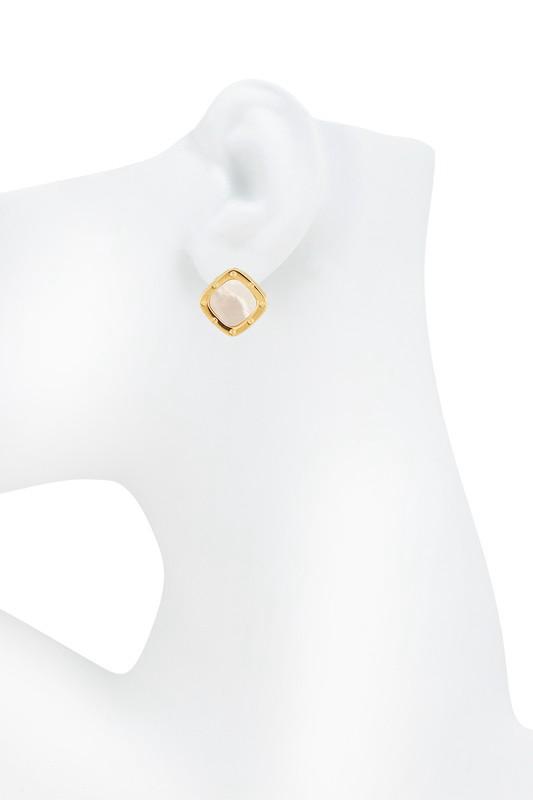 Metal pleated Pearl stud earrings