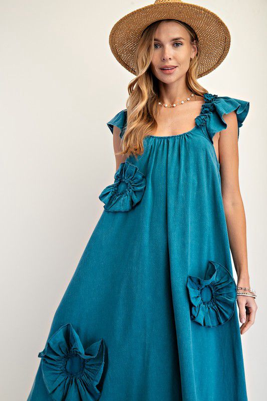 Flowy ruffle maxi dress with flower details (Preorder)