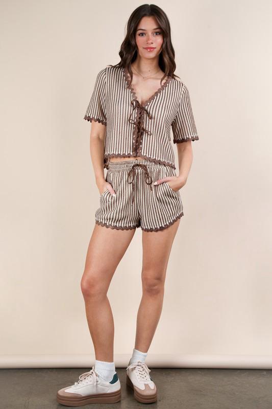 Wave trim detail knit too and shorts set (Preorder)