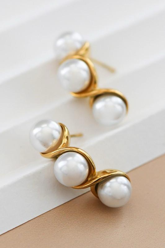 Twist & Pearl Earrings