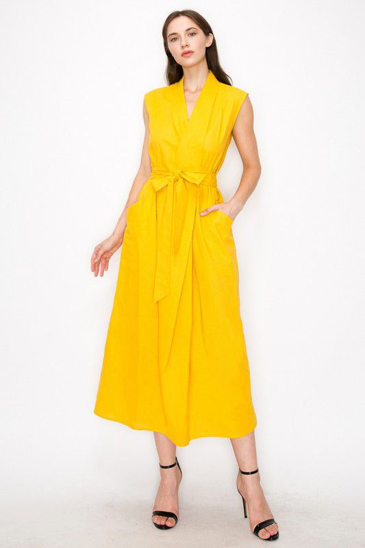 Yellow sleeveless linen maxi dress