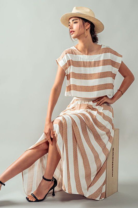 Breezy beachside white taupe striped midi skirt