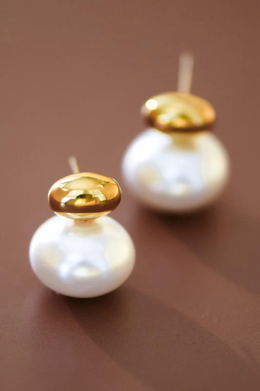 Gold Cap Pearl Stud Earrings